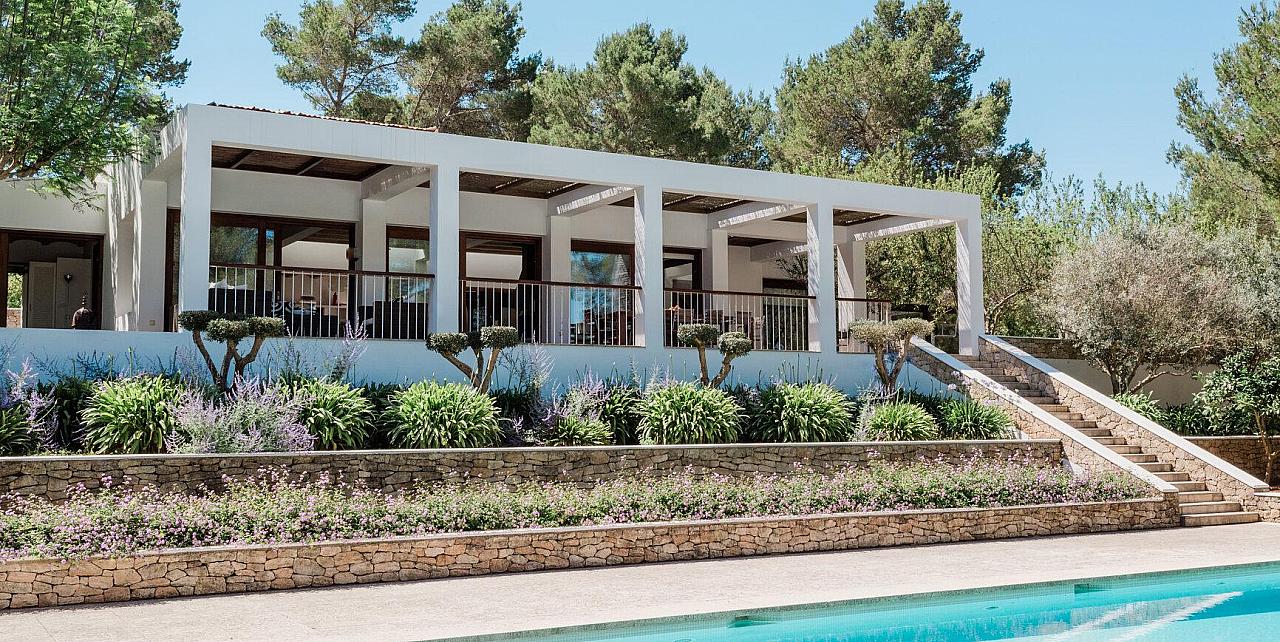 Los Pinos  | Exclusive villa rental in Ibiza