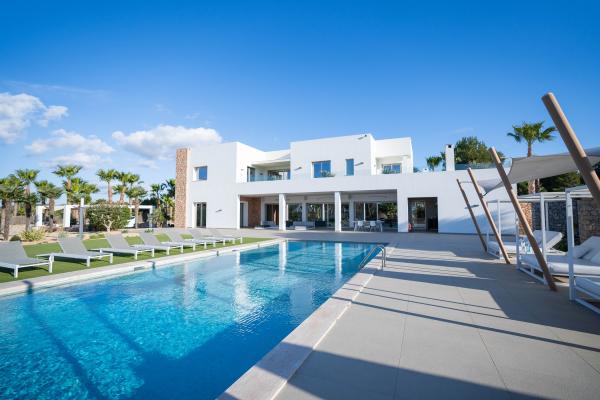 Casa Fourteen