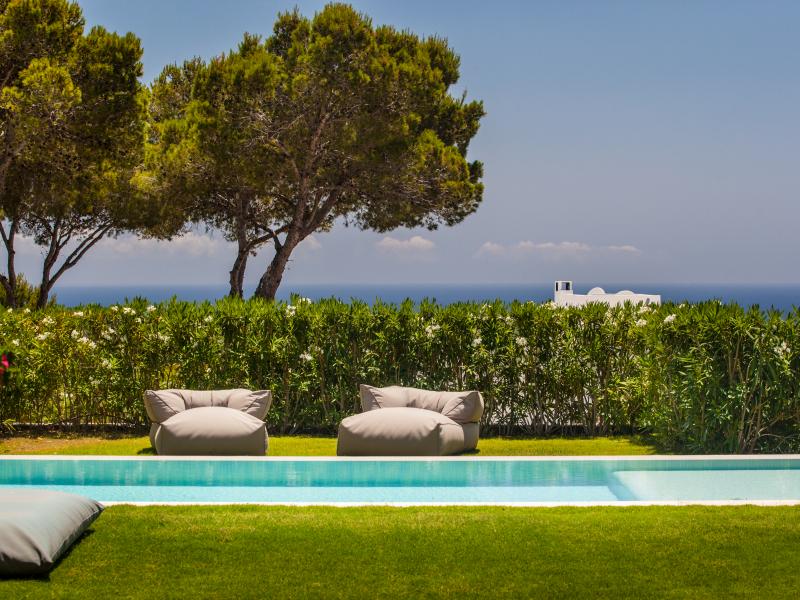 Can Concordia , South  