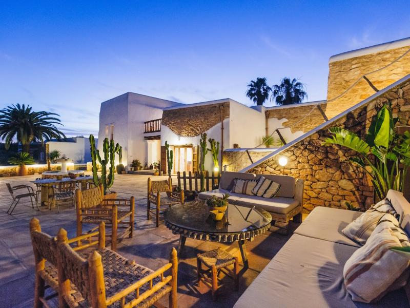 Las Chumberas , Central , Santa Gertrudis  