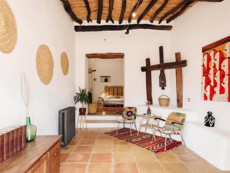 Las Chumberas , Central , Santa Gertrudis  