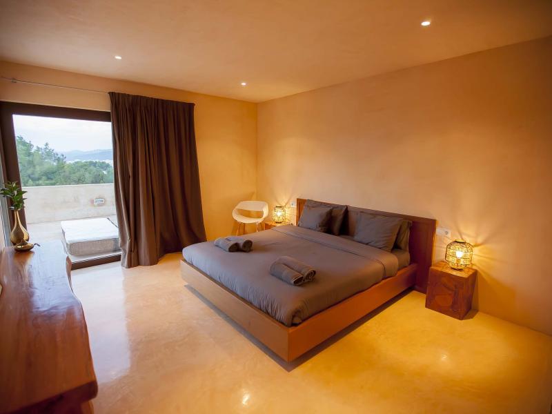 Villa Izarra , South West  