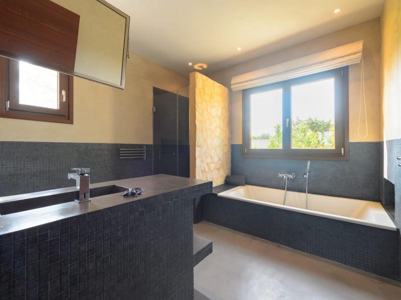 Villa Izarra , South West  