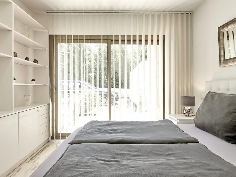 Can Rimbau Heights , East , Jesus  