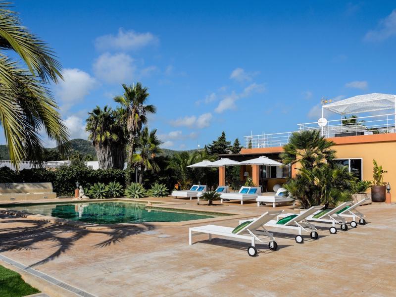 Villa D'Angelo , South  