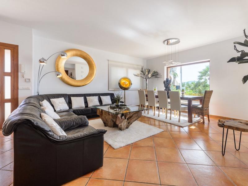 Villa D'Angelo , South  