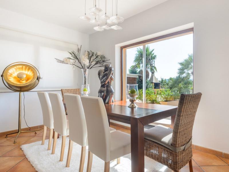 Villa D'Angelo , South  