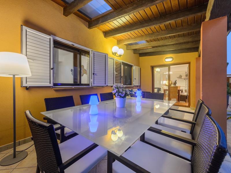 Villa D'Angelo , South  