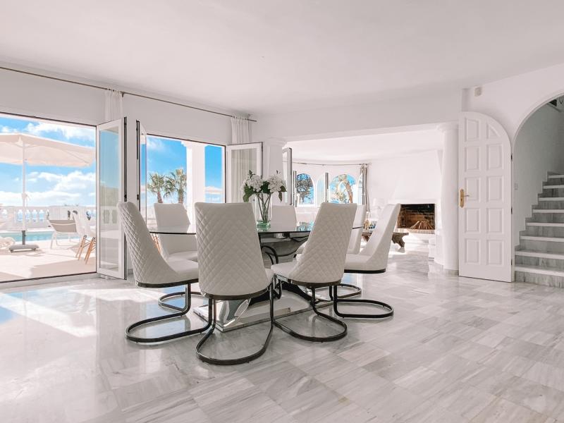 Villa Calypso , East  