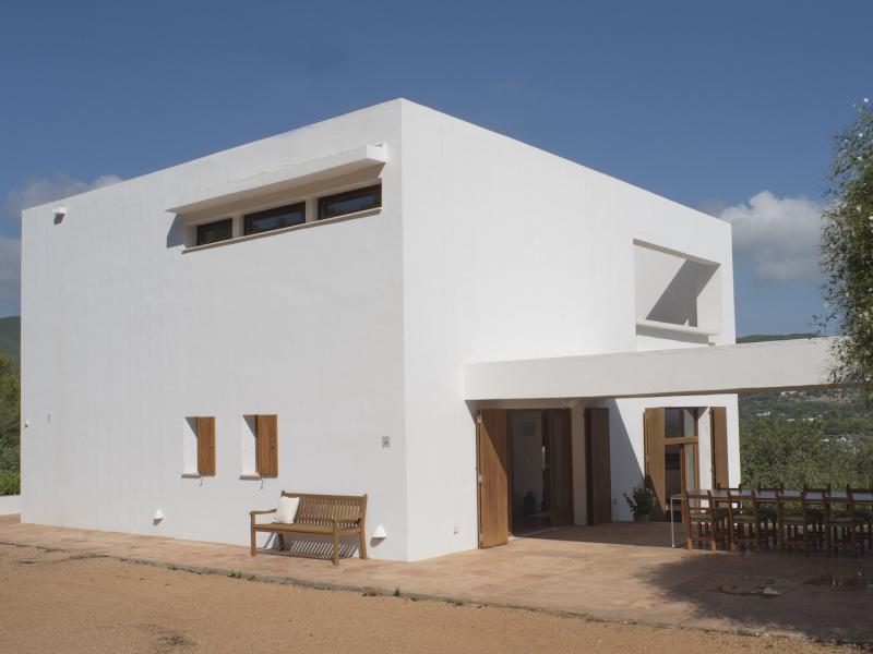 Can Perez , North East  