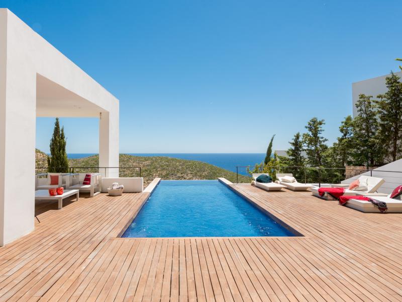 Vista Infinita , East , Roca Llisa  