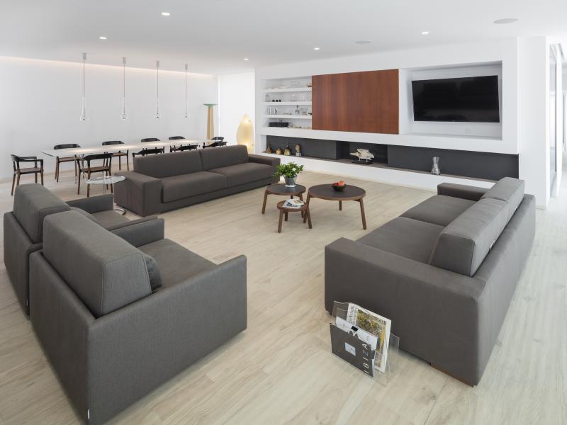 Villa Eclipse , East  