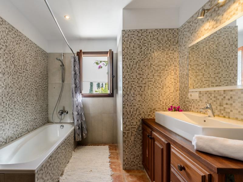 Villa Reina , Santa Gertrudis  