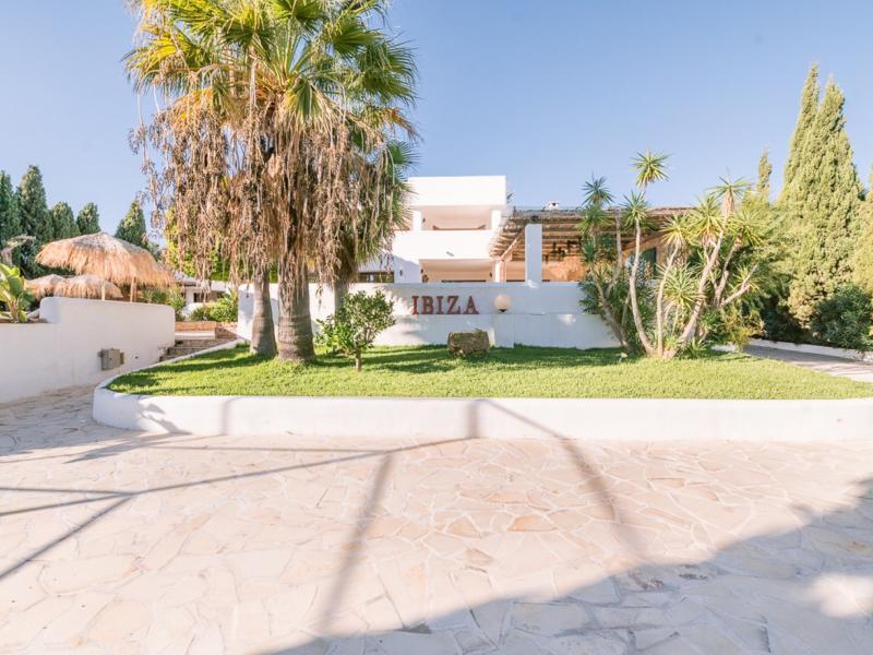 Villa Nadal , Ibiza , Sa Carroca  