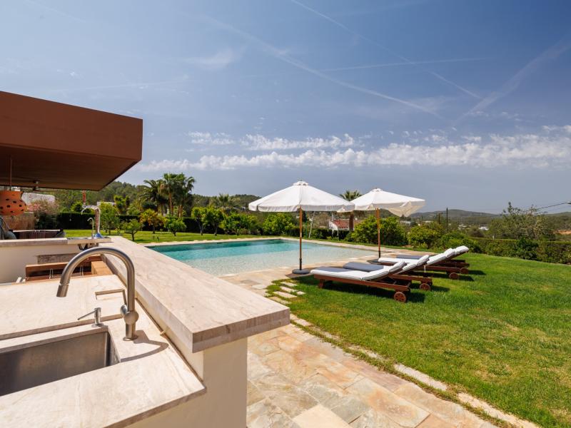 Can Peralta Vell , San Carlos  