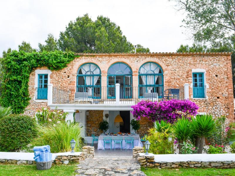 Finca Lucia , Can Furnet , Jesus  