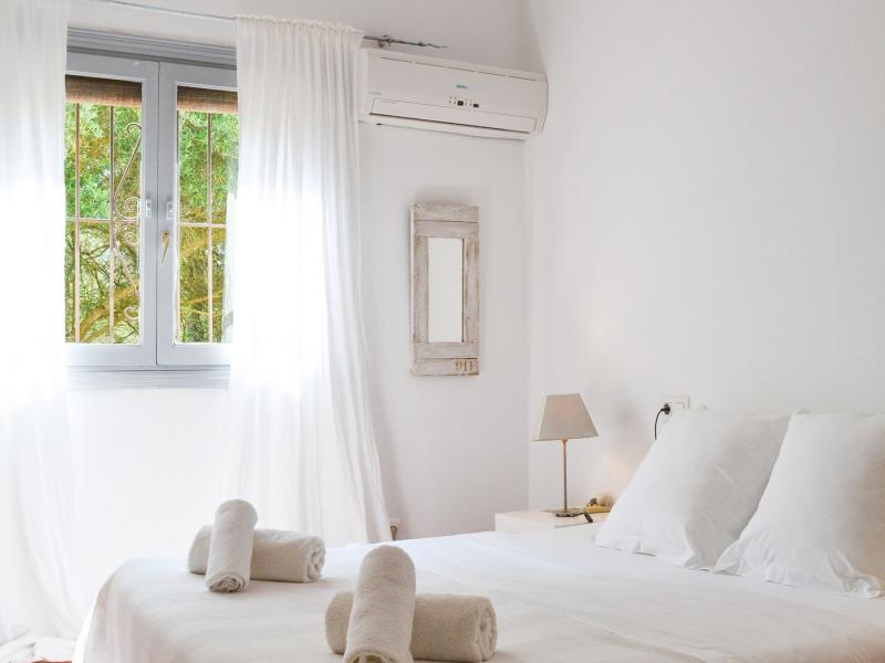 Finca Lucia , Can Furnet , Jesus  