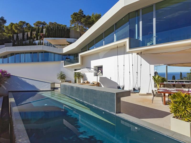 Villa Estelle , Roca Llisa  