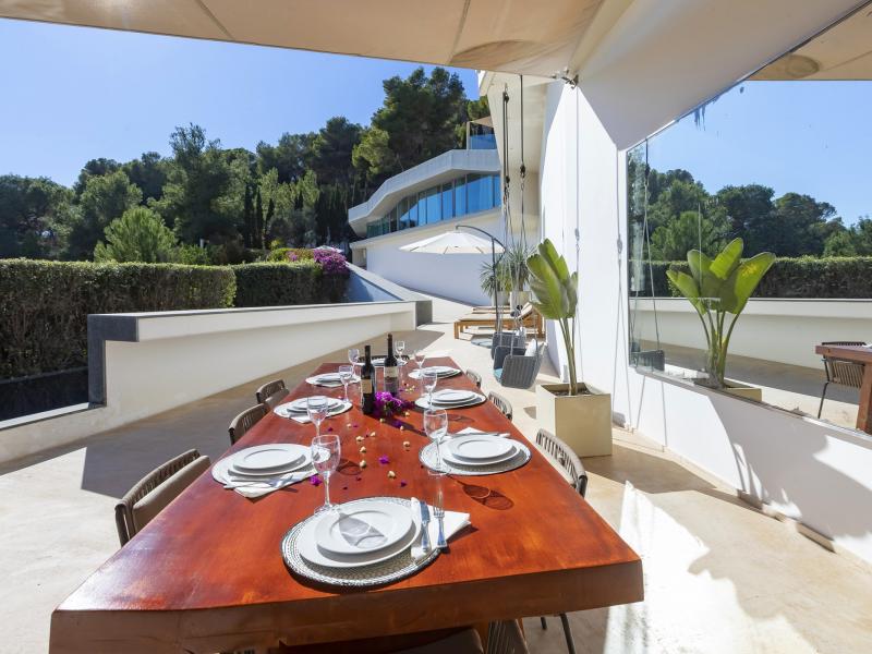Villa Estelle , Roca Llisa  