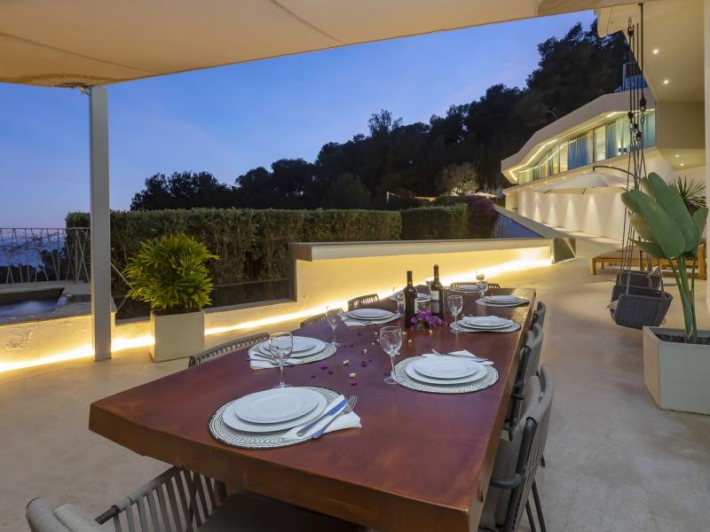 Villa Estelle , Roca Llisa  
