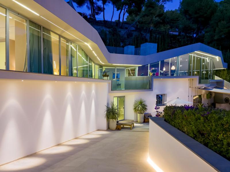 Villa Estelle , Roca Llisa  