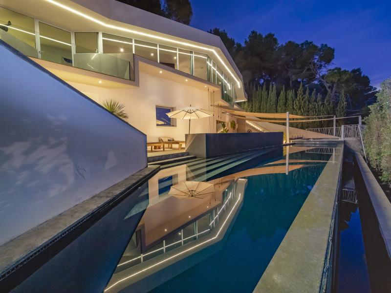 Villa Estelle , Roca Llisa  
