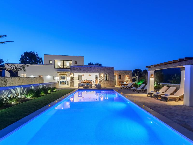 Villa Idurre , North West  