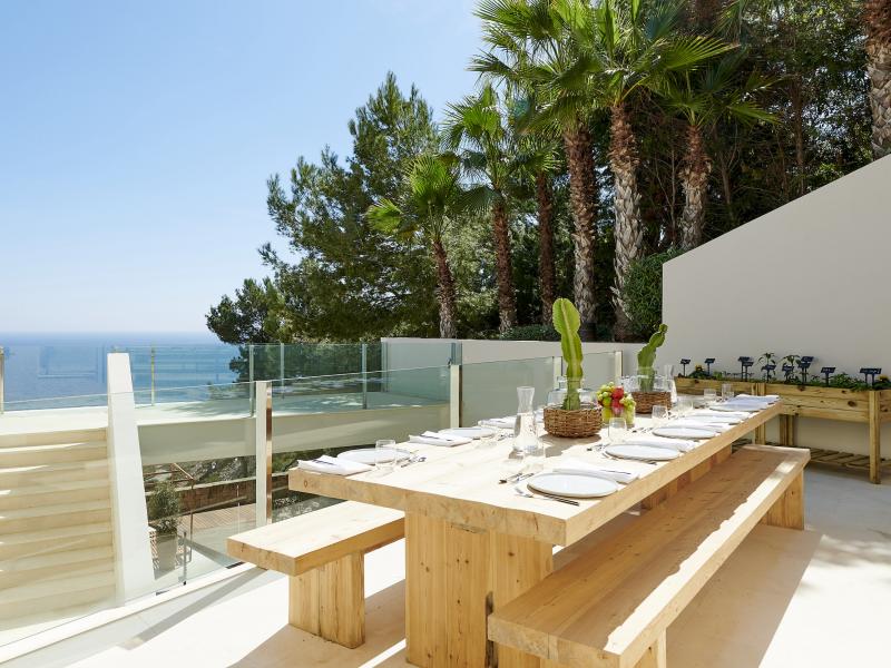 Villa Ora , Roca Llisa  