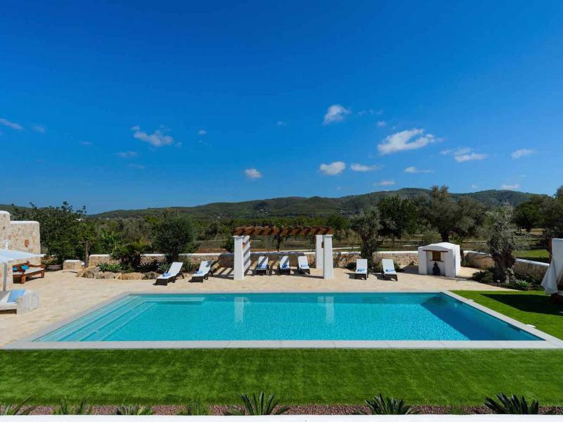Villa Idurre , North West  