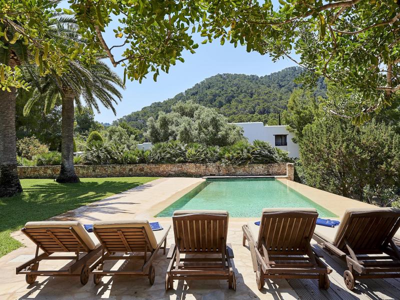 Villa Santy , North  