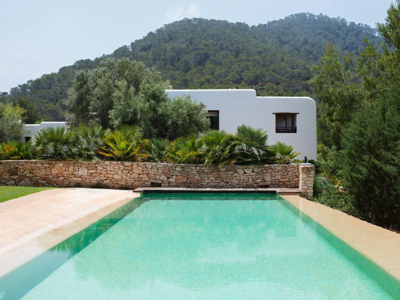Villa Santy , North  