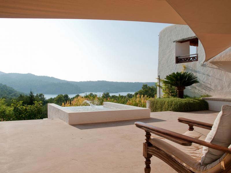 Villa Santy , North  