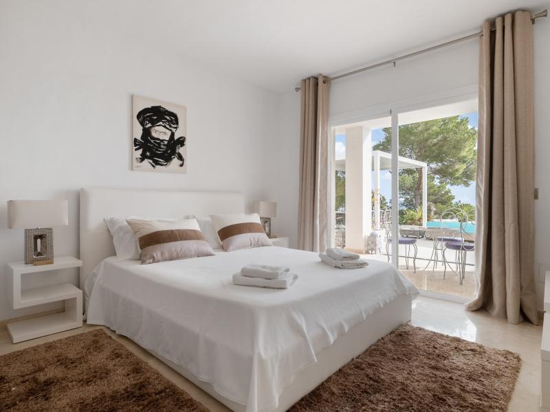 La Casa Romero , Cala Jondal  