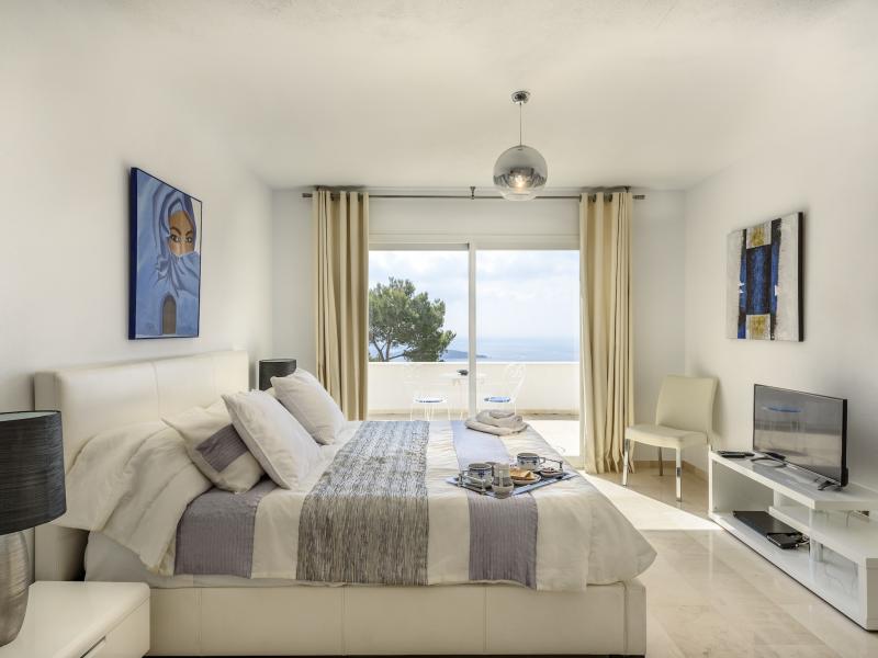 La Casa Romero , Cala Jondal  